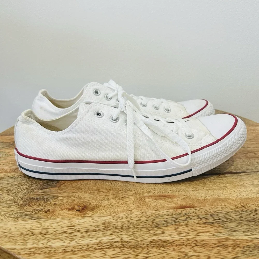 Converse Chuck Taylor All Star Low Top Canvas Sneaker White Lace Up Men 11.5